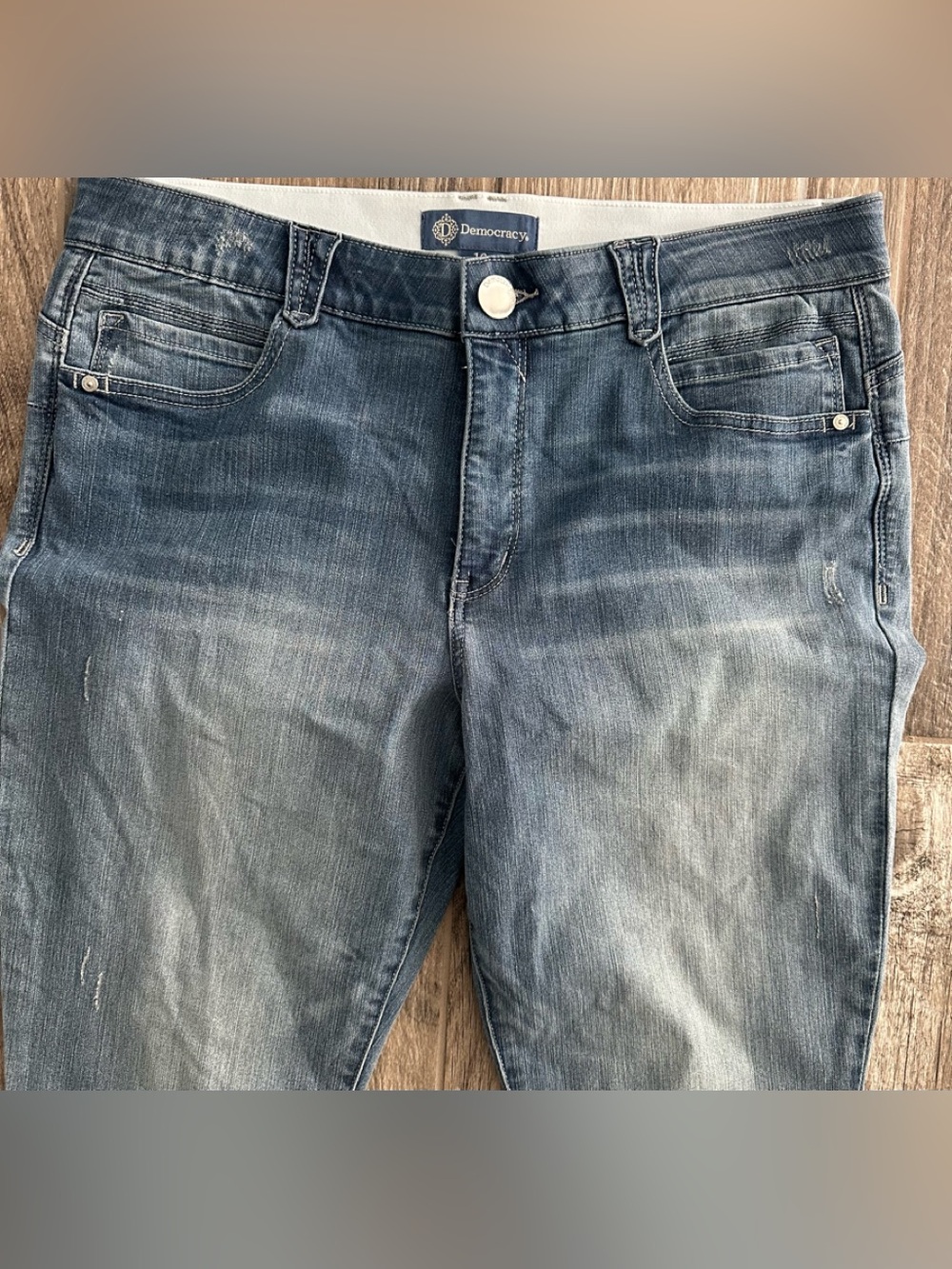Democracy Medium Blue Cropped Roll-Cuff Jeans - Picture 2 of 6